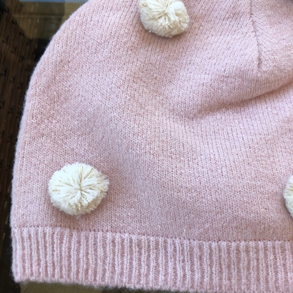 Sweater Pom-Pom Beanie - Picture 3 of 4